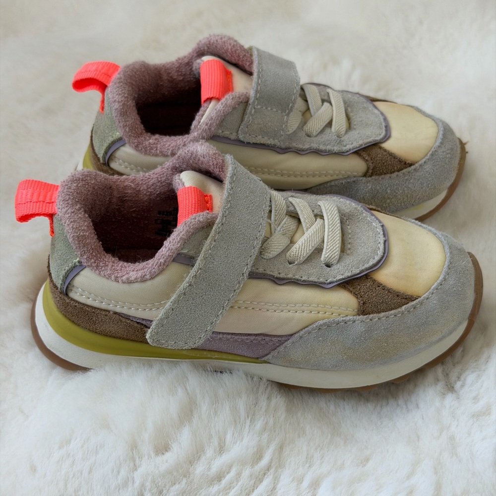 Zara Kids Sneakers in Cream, Gray, and Brown- 23.